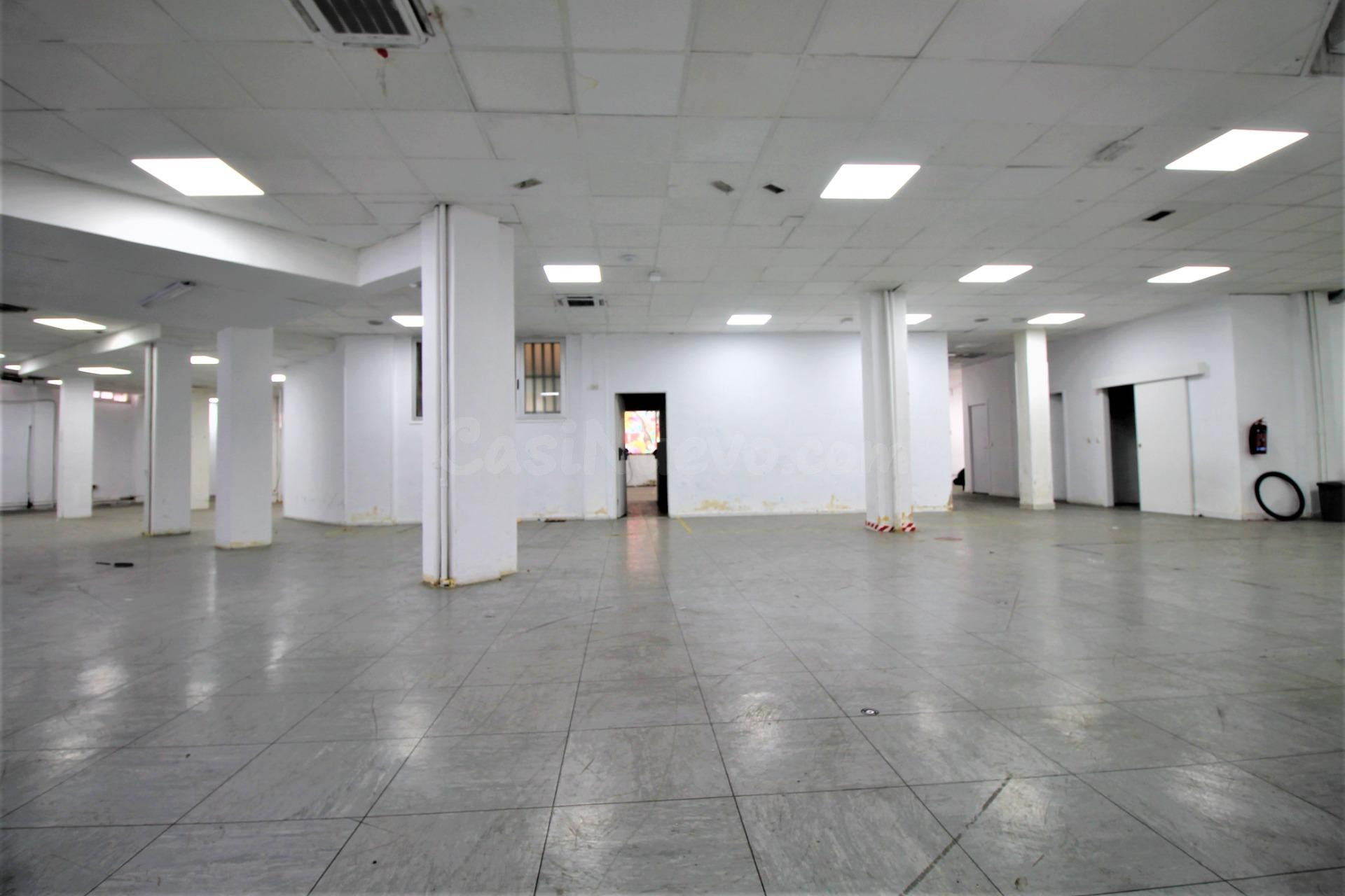 Local comercial 552m² en venta - La Latina - foto 5