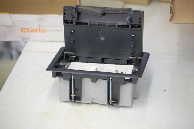 Caja suelo 70mm 1 módulo grafito SIMON 52050001-03 - foto 2