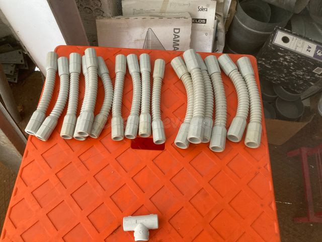 Curva Flexible libre Halogenos de 20 y de 16 - foto 2