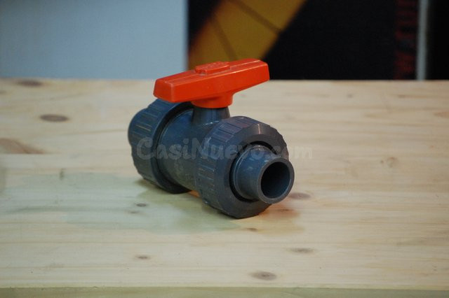 Llave bola para PVC de 40/32mm