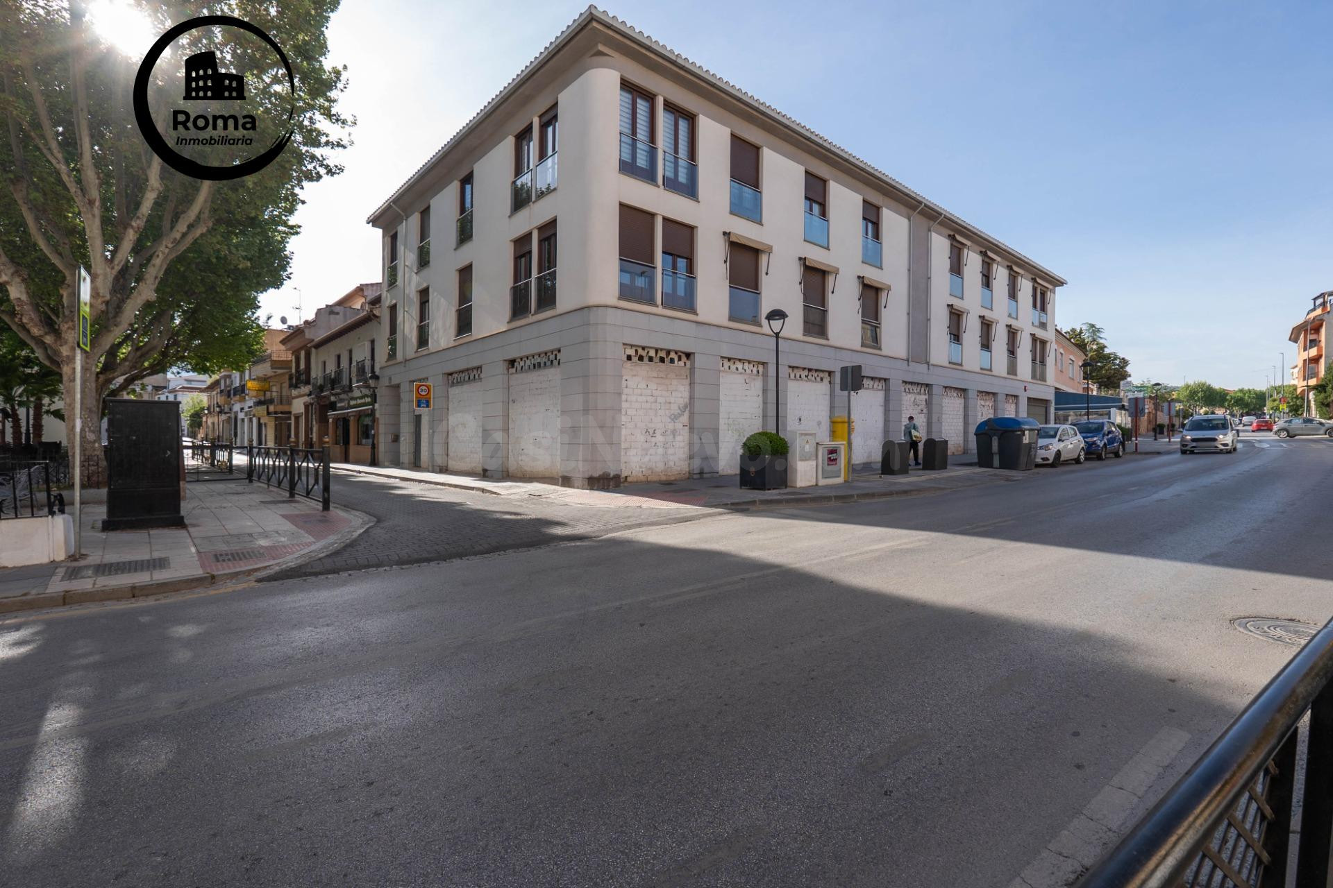 Local comercial 427m² en venta - Zona metropolitana - foto 2