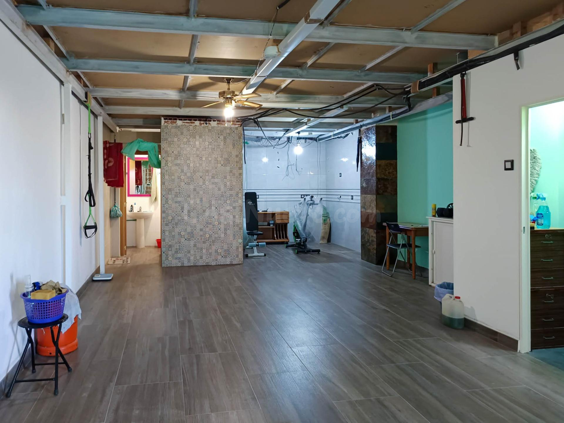 Local comercial 117m² en venta - Zona ronda sur - foto 3