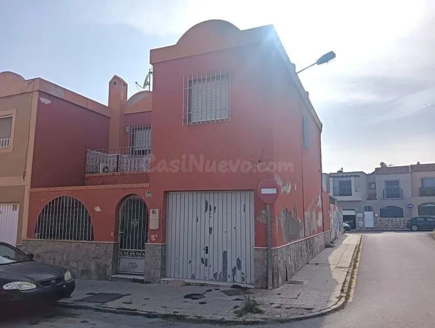 Se vende piso CESIÑN DE REMATE en C/ MERCADO DEL ALQUIAN en - foto 5