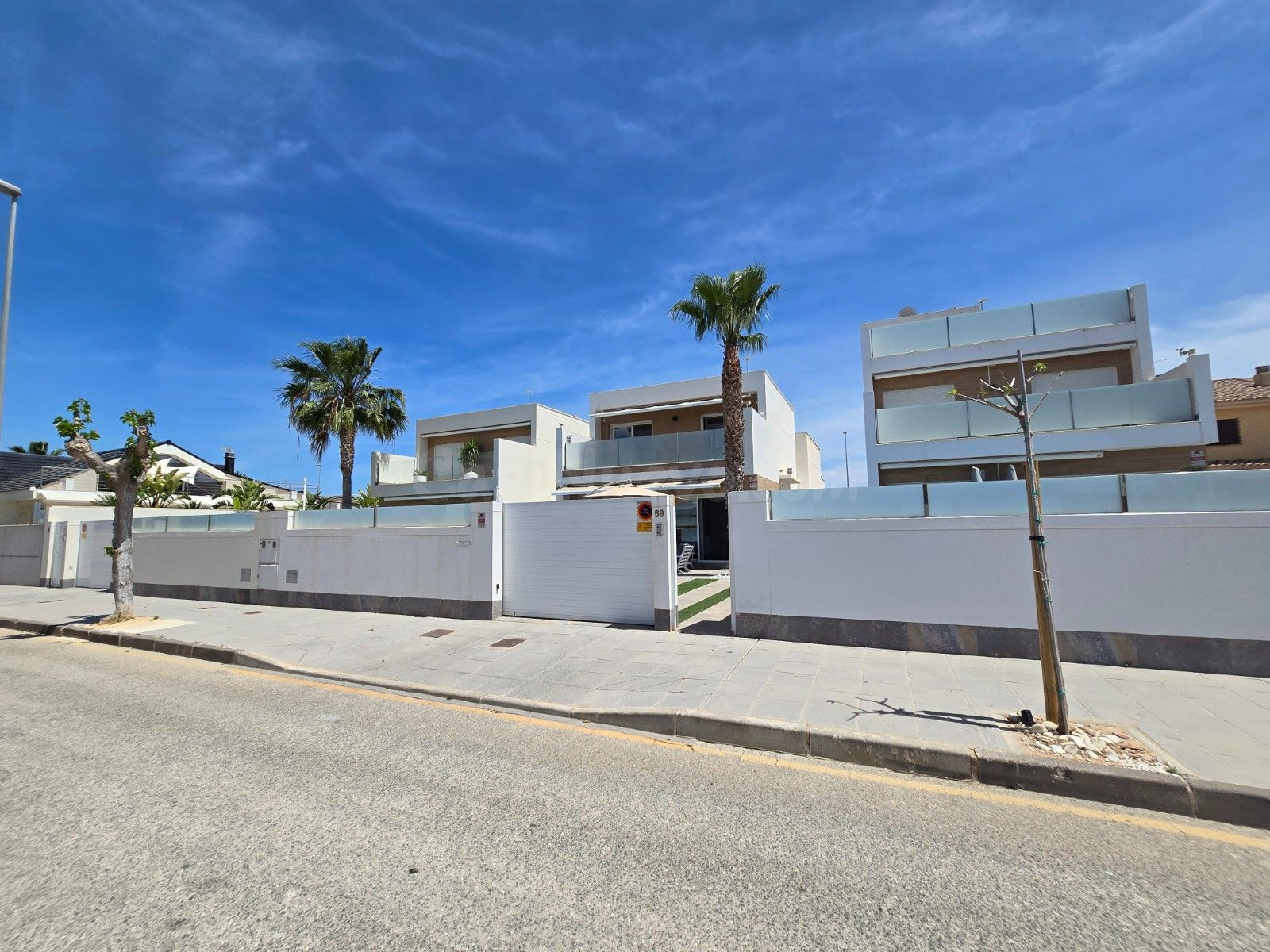 Villa 3 habitaciones 111m² en venta - Zona Pueblo - foto 2