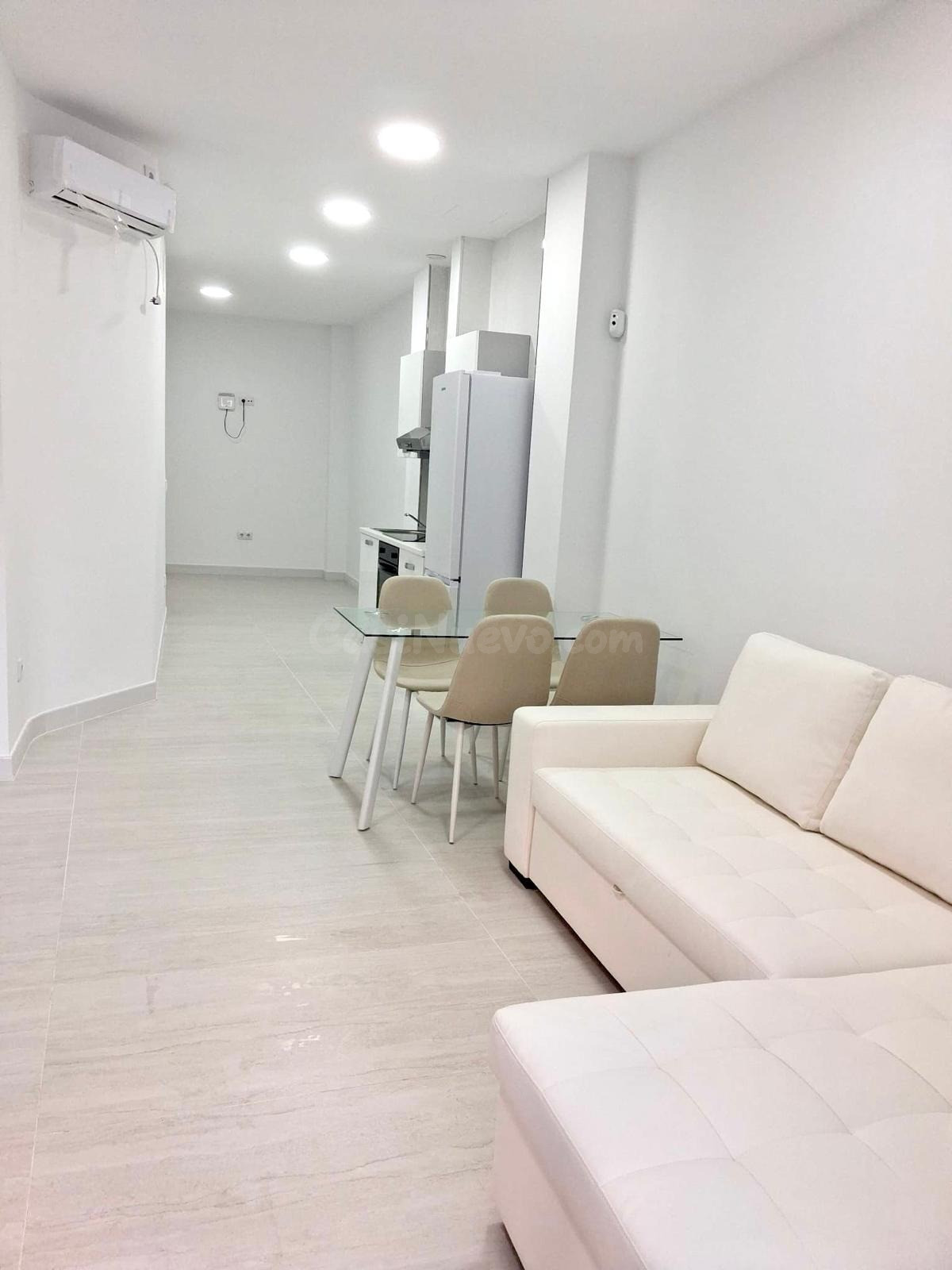 ¡Oportunidad única en la zona de Santa Rosa, junto al Vial!