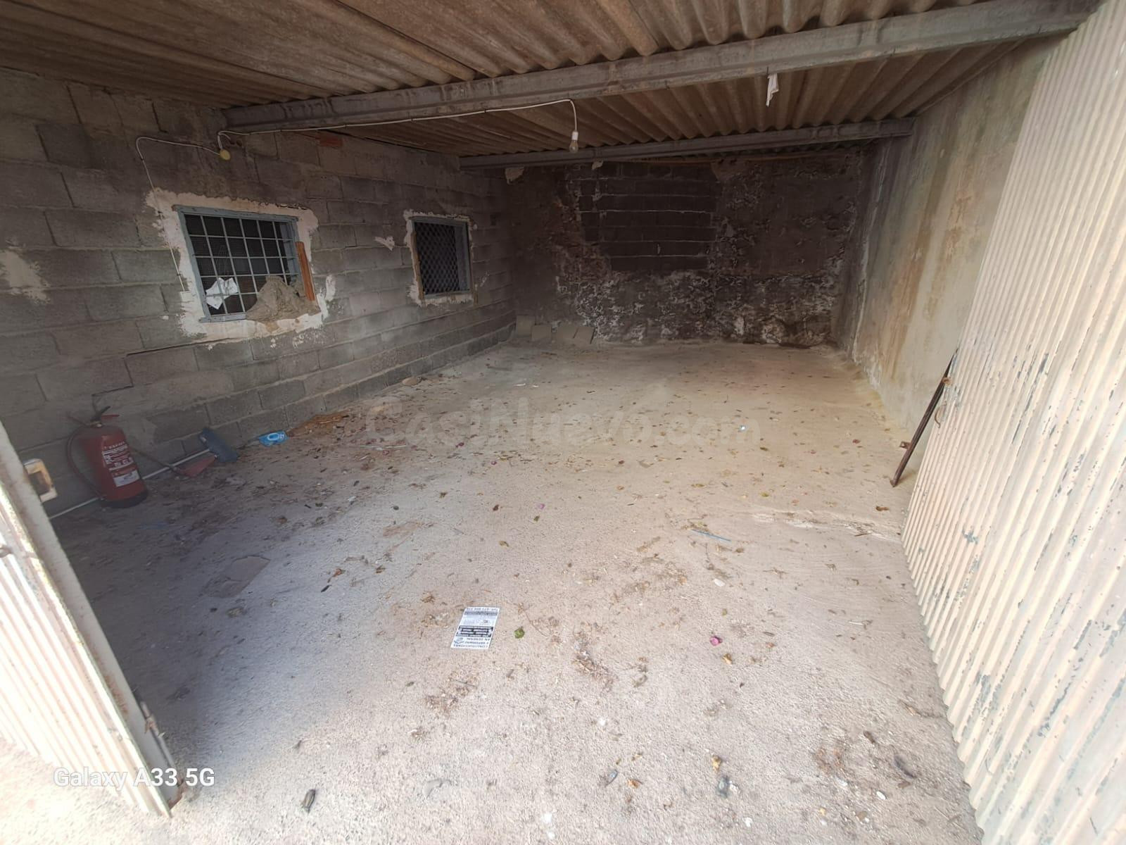 Almacén 3 habitaciones 135m² en venta - Centro - foto 2