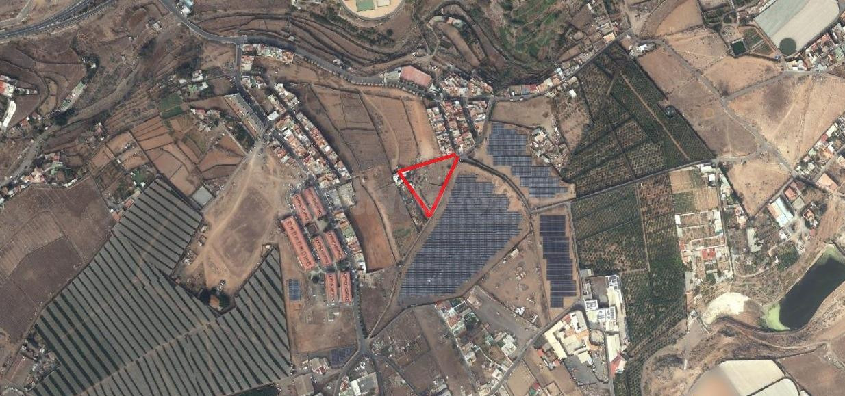 TERRENO AGRARIO CON UNA PARTE URBANA