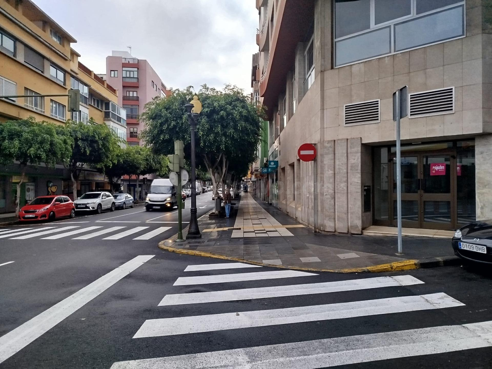Local comercial 850m² en alquiler - Arenales - foto 5
