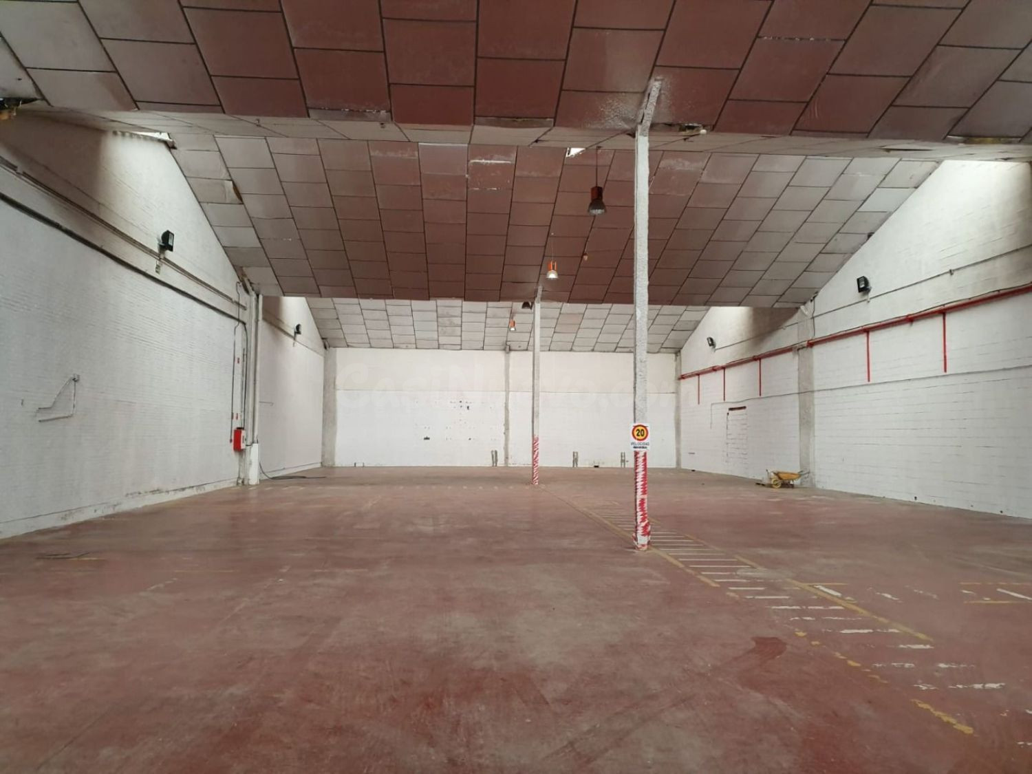 NAVE EN ALQUILER EN EL POLÍGONO CALONGE - foto 3