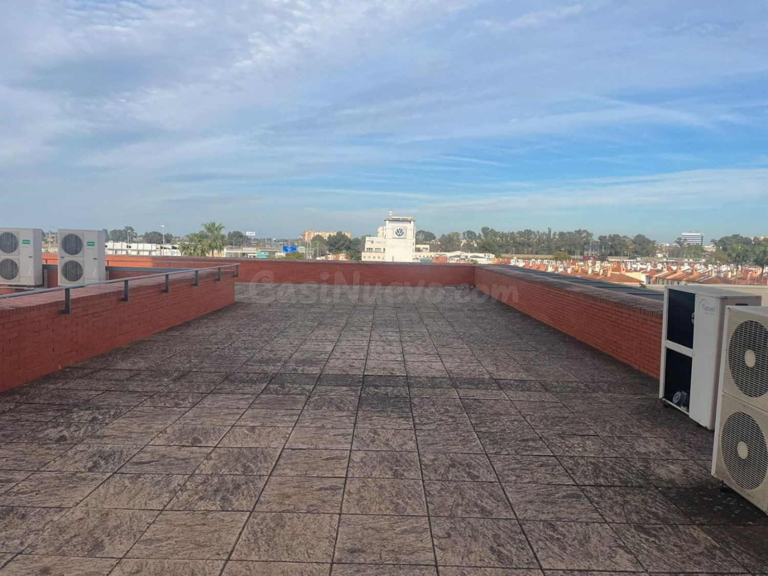 Oficina 357m² en alquiler - Avenida de las Ciencias - foto 2
