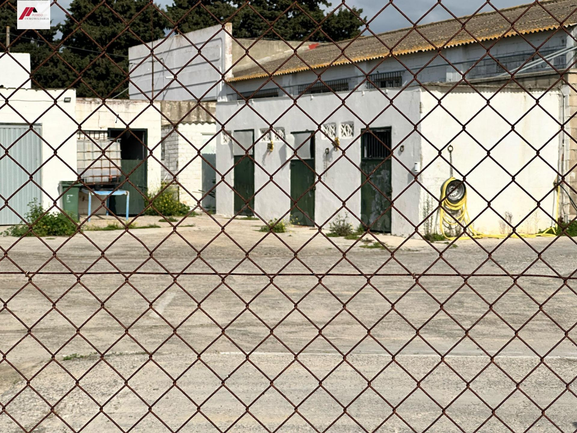 Terreno industrial 72m² en venta - POLIGONO SAN JOSE - foto 2