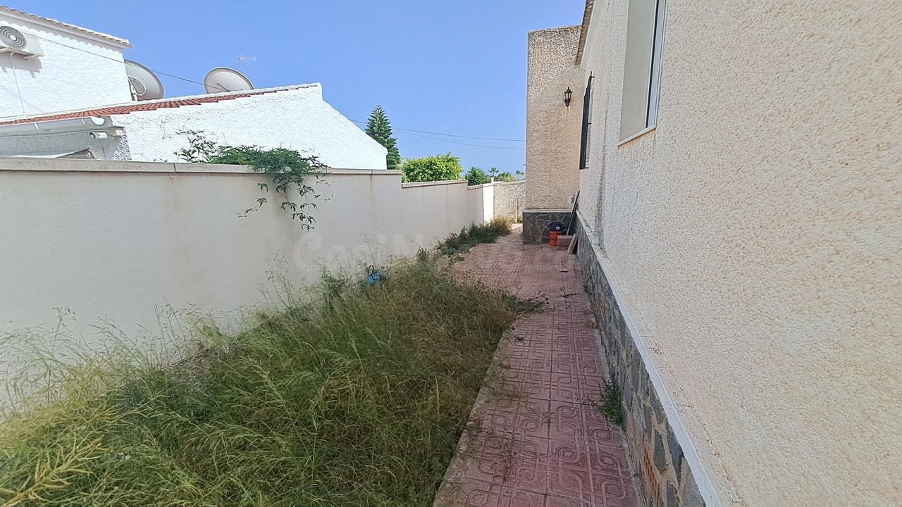 Villa 5 habitaciones 200m² en venta - Villamartín-Las Filipi - foto 5