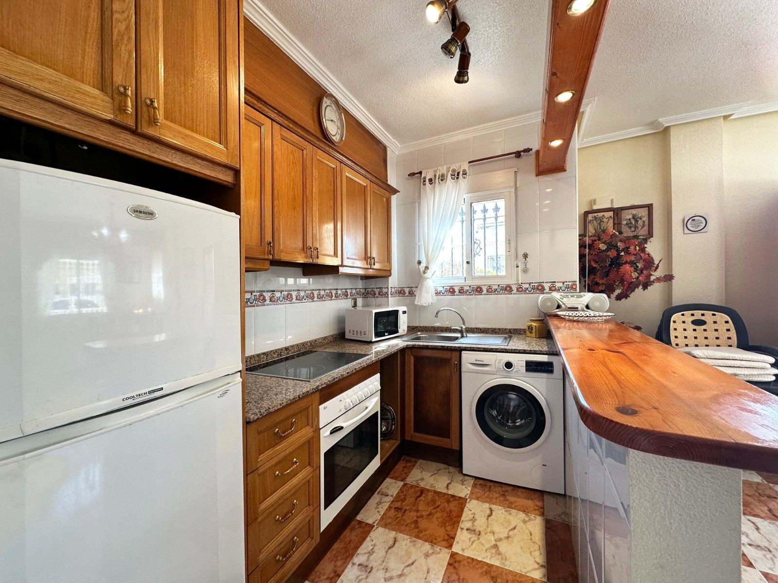 APARTAMENTO DE 2 DORMITORIOS 2 BAÑOS EN LOMAS DE CABO ROIG E - foto 4
