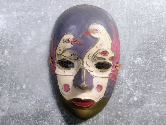 Mascara India en Bronce Pintada a Mano