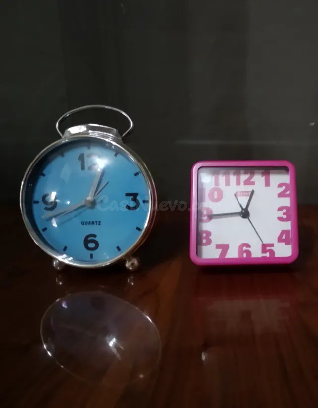2 Relojes Despertador