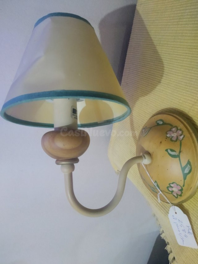 Lampara de Pared-Madera