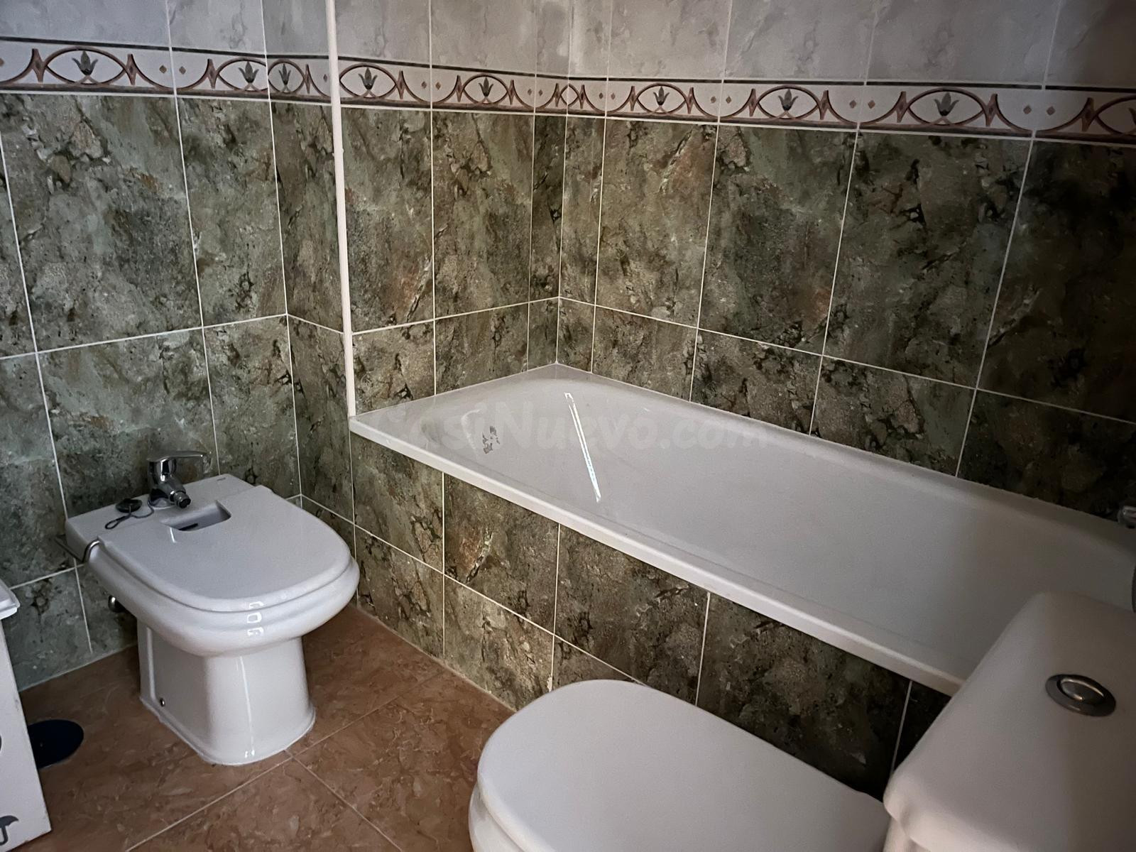 Apartamento 3 habitaciones 101m² en venta - Campo de futbol - foto 5