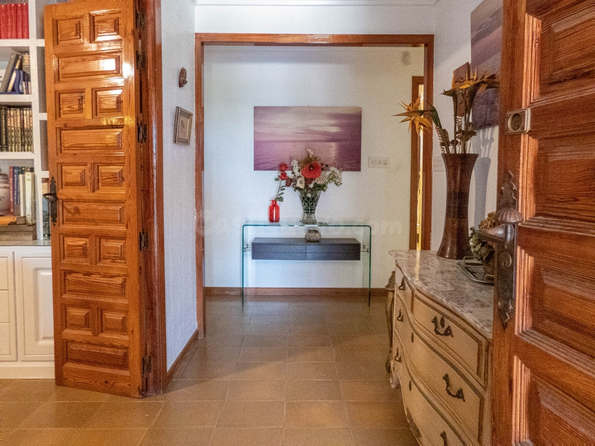 Villa 6 habitaciones 268m² en venta - Campoamor - foto 3