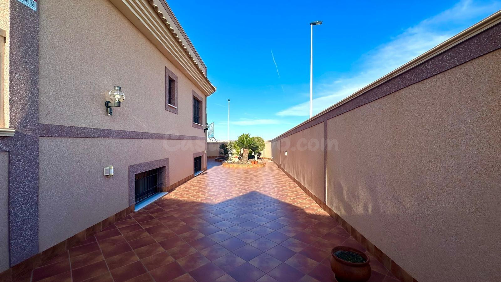 Casa 4 habitaciones 260m² en venta - La siesta - foto 5