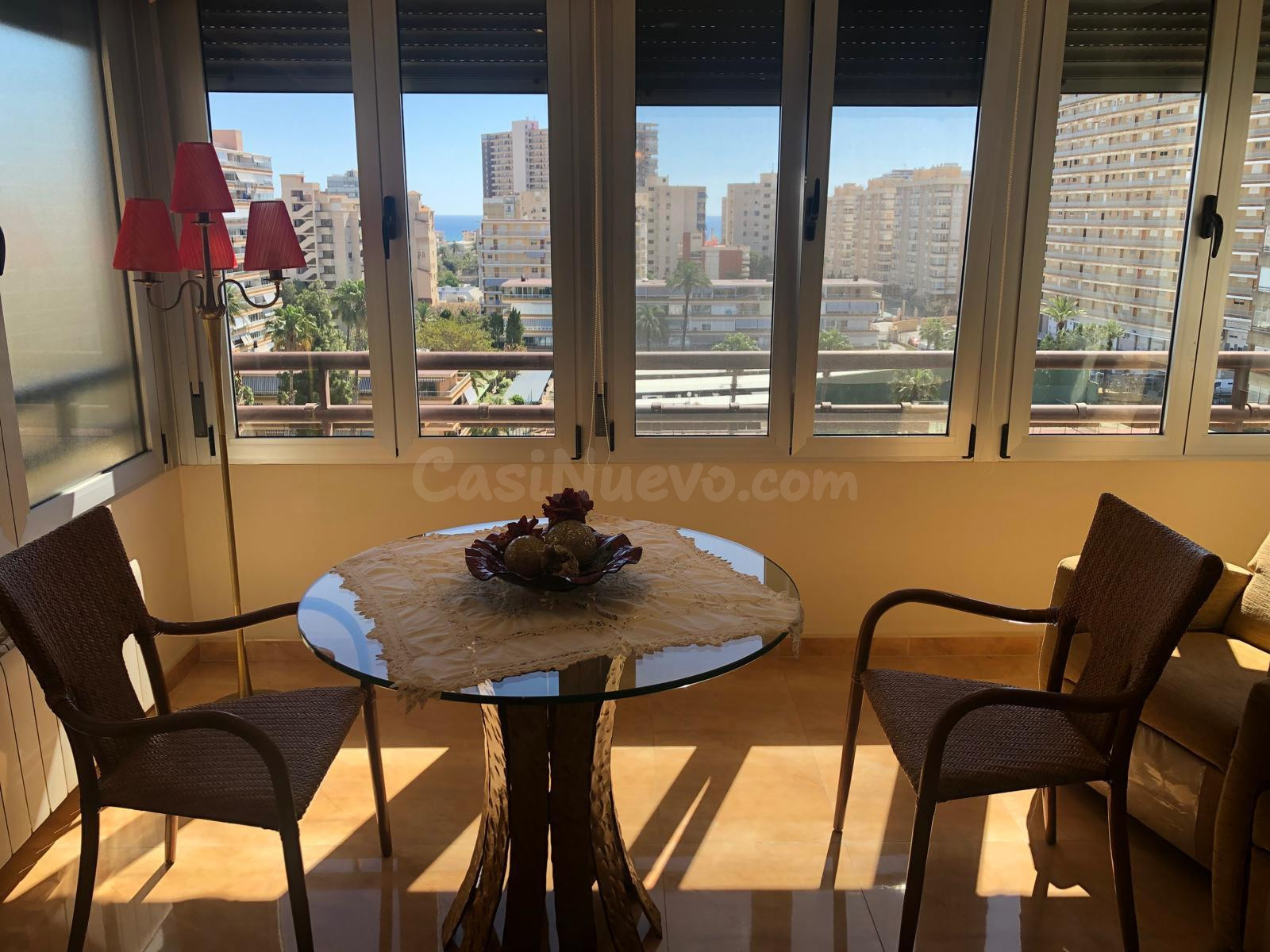 Piso de 4 habitaciones con garaje y piscina en Playa de San Juan - foto 3