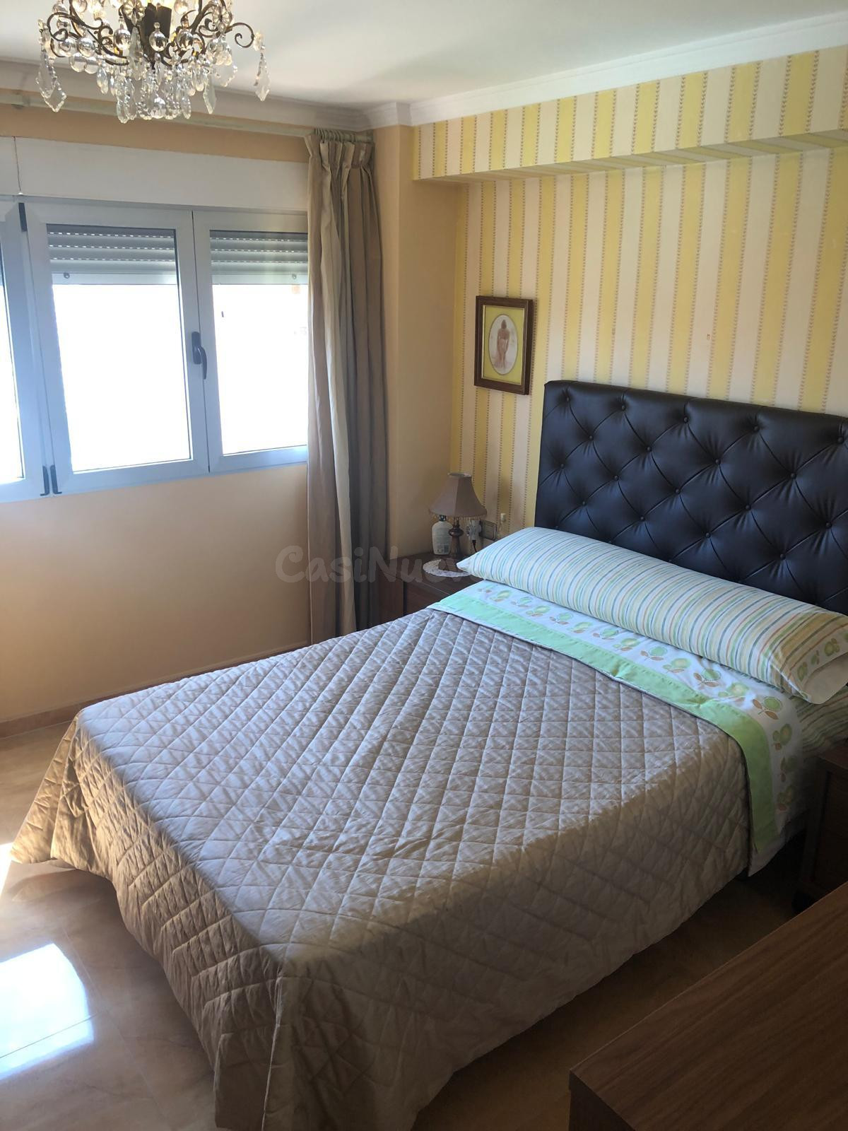 Piso de 4 habitaciones con garaje y piscina en Playa de San Juan - foto 5