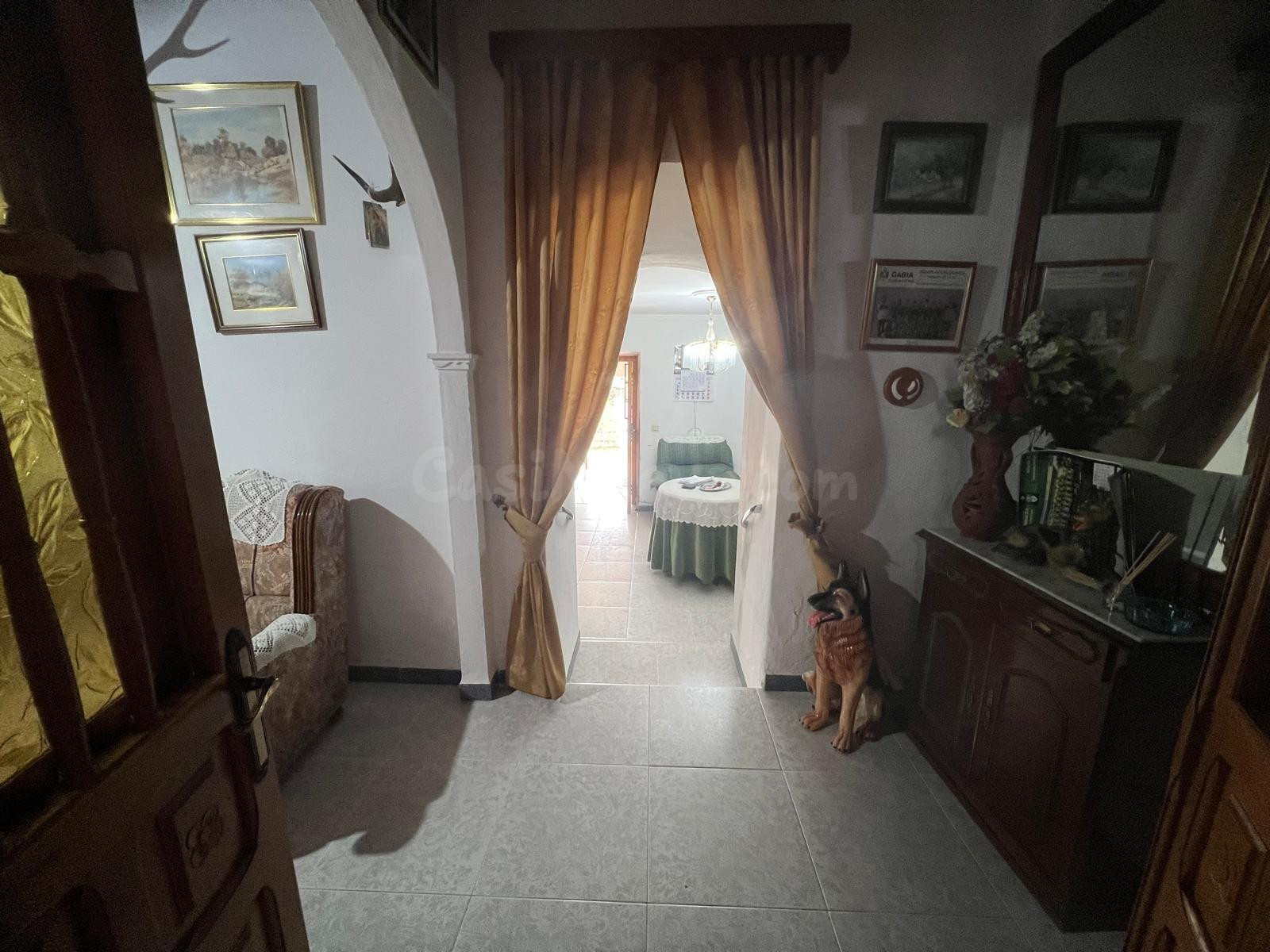 E. 🏡✨ ¡Magnífica vivienda en pleno corazón de Hornachuelos!  - foto 2