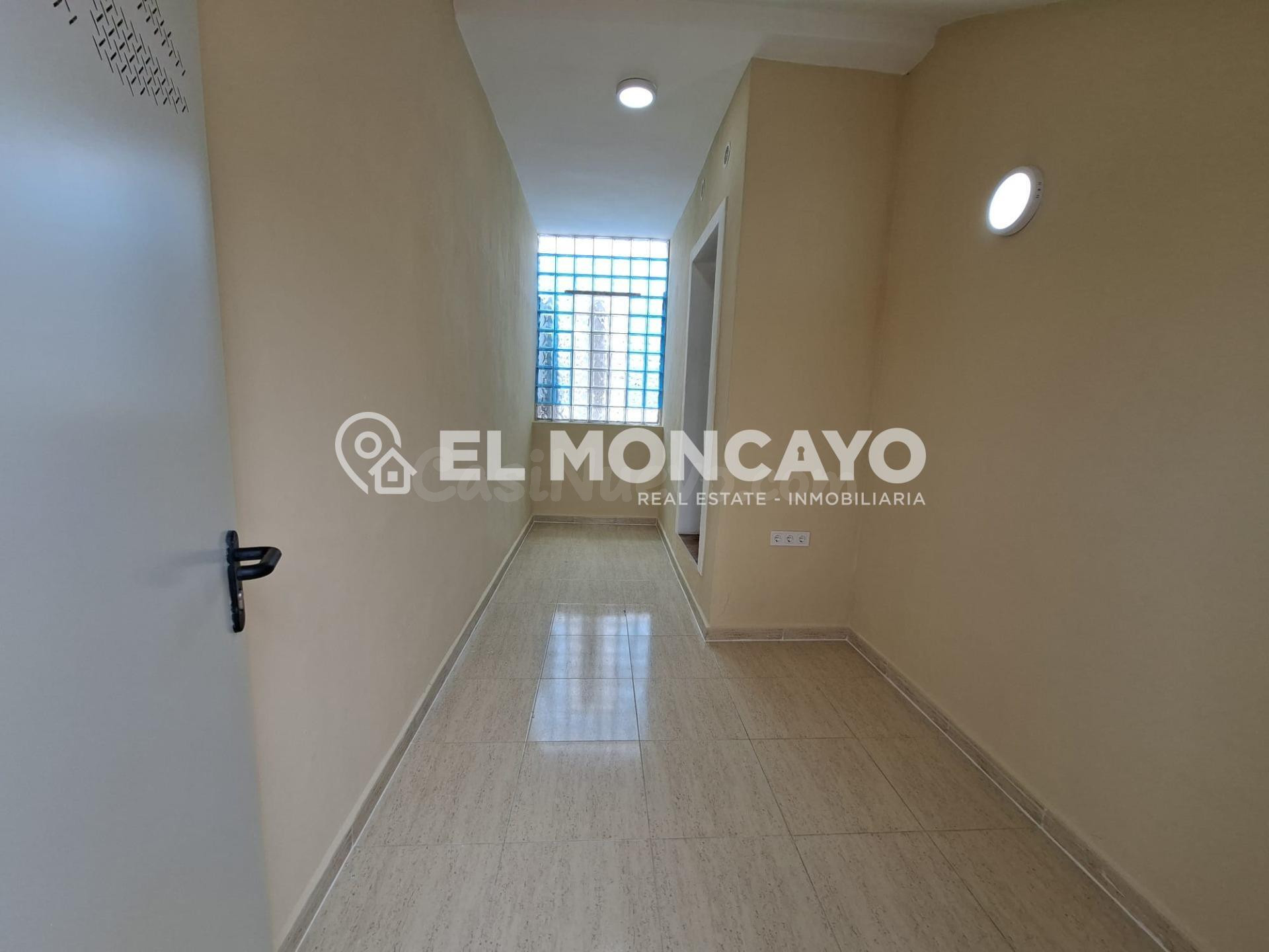Fantástica vivienda semiadosada con terraza cerca de las pla - foto 5