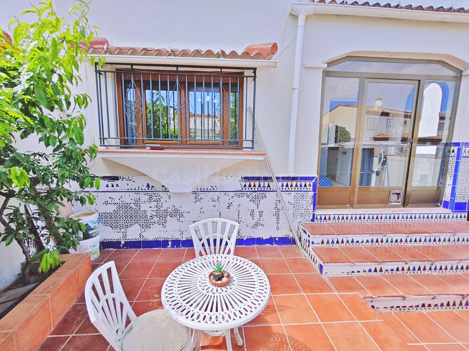 Estupenda Casa Pareada con piscina privada y 4 dormitorios - foto 5