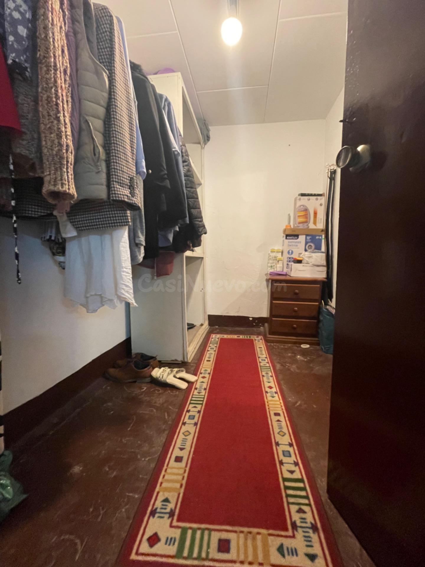 ALMACÉN CON DISTRIBUCIÓN DE VIVIENDA EN CHESTE - foto 3