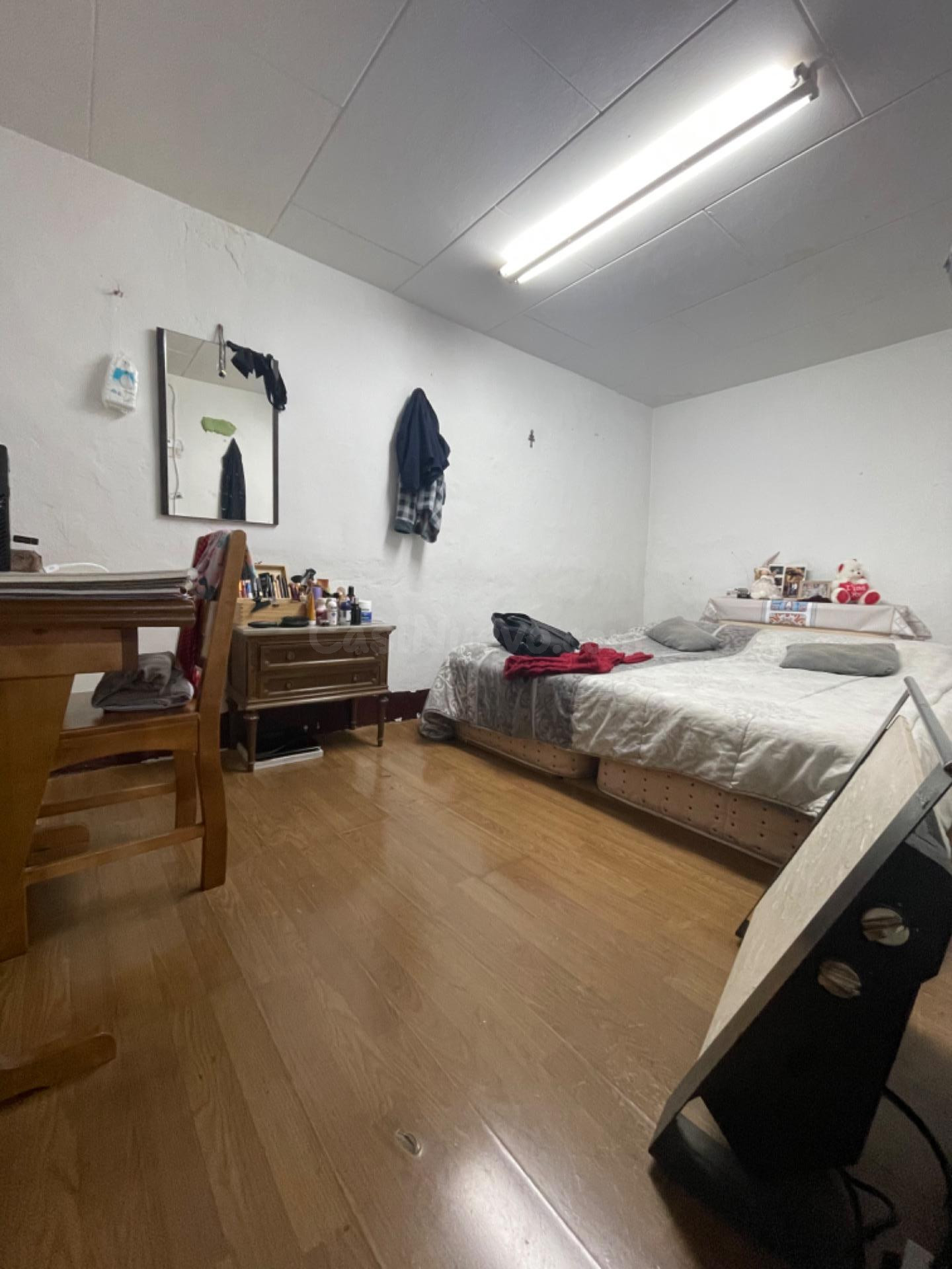 ALMACÉN CON DISTRIBUCIÓN DE VIVIENDA EN CHESTE - foto 4