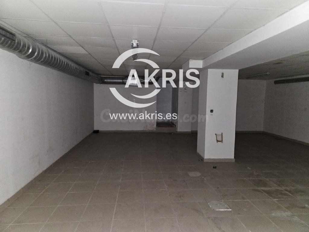 Local Comercial en Madrid - foto 2