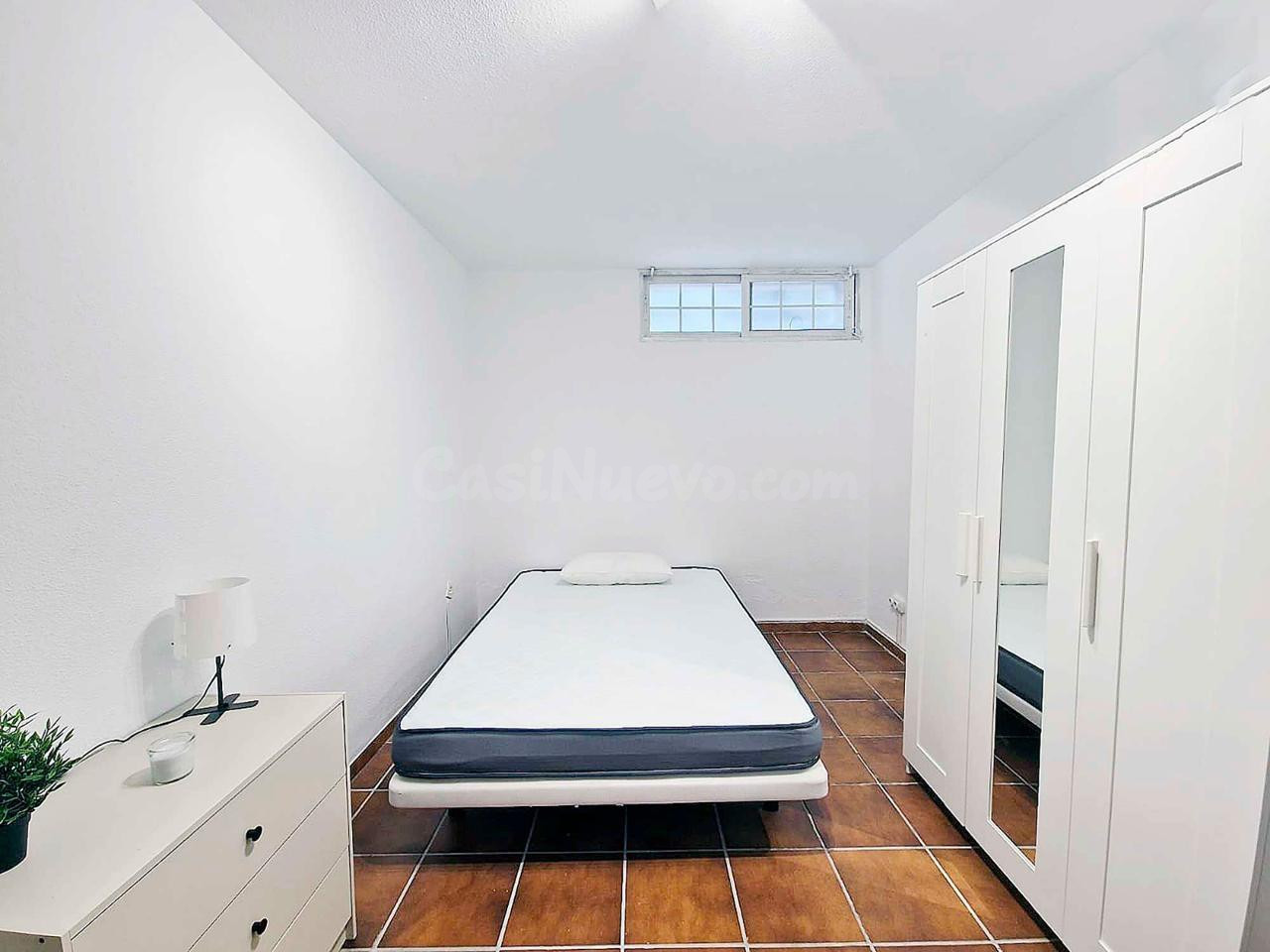 ESTUDIANTES, ALQUILER DE ÚLTIMA HABITACIÓN A 500€ EN VILLANU - foto 5