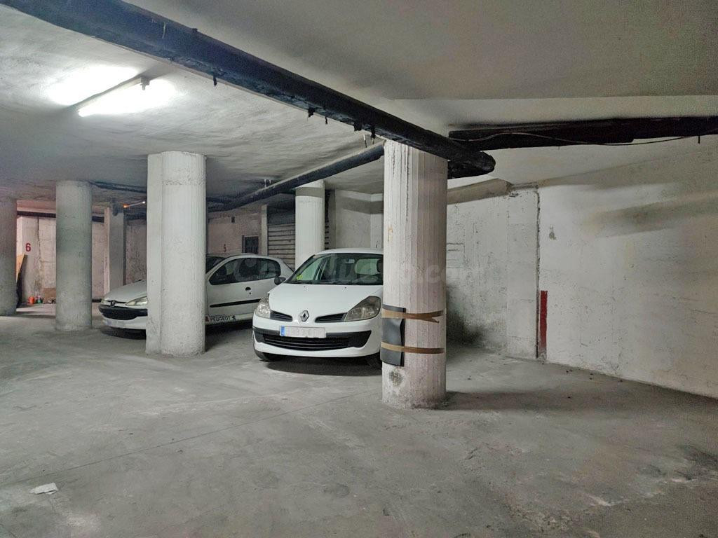 Plaza de aparcamiento en venta en Camino de Ronda - foto 4