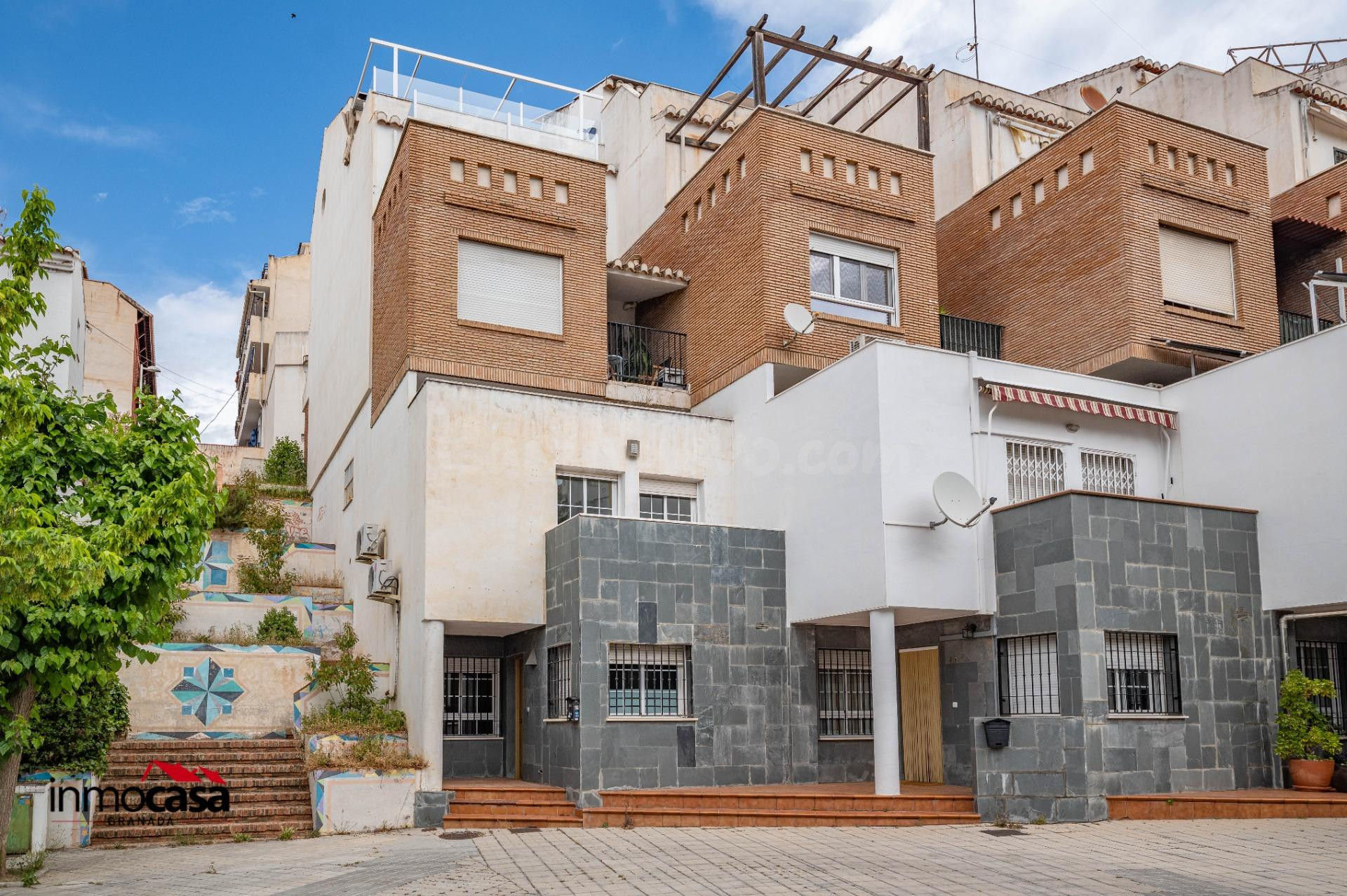 CASA PAREADA EN HUETOR VEGA - foto 4