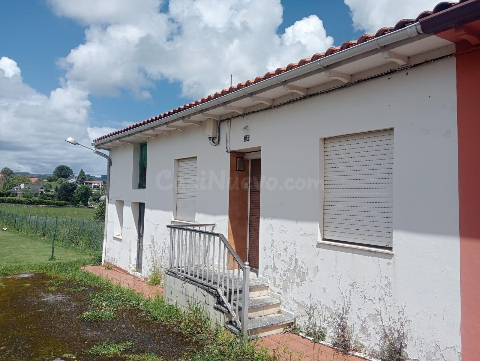 CASA EN PLANTA BAJA CON FINCA