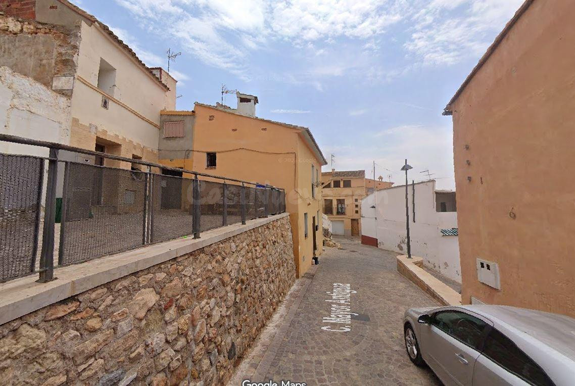 SE VENDE inmueble ALQUILADO en Llíria - foto 3