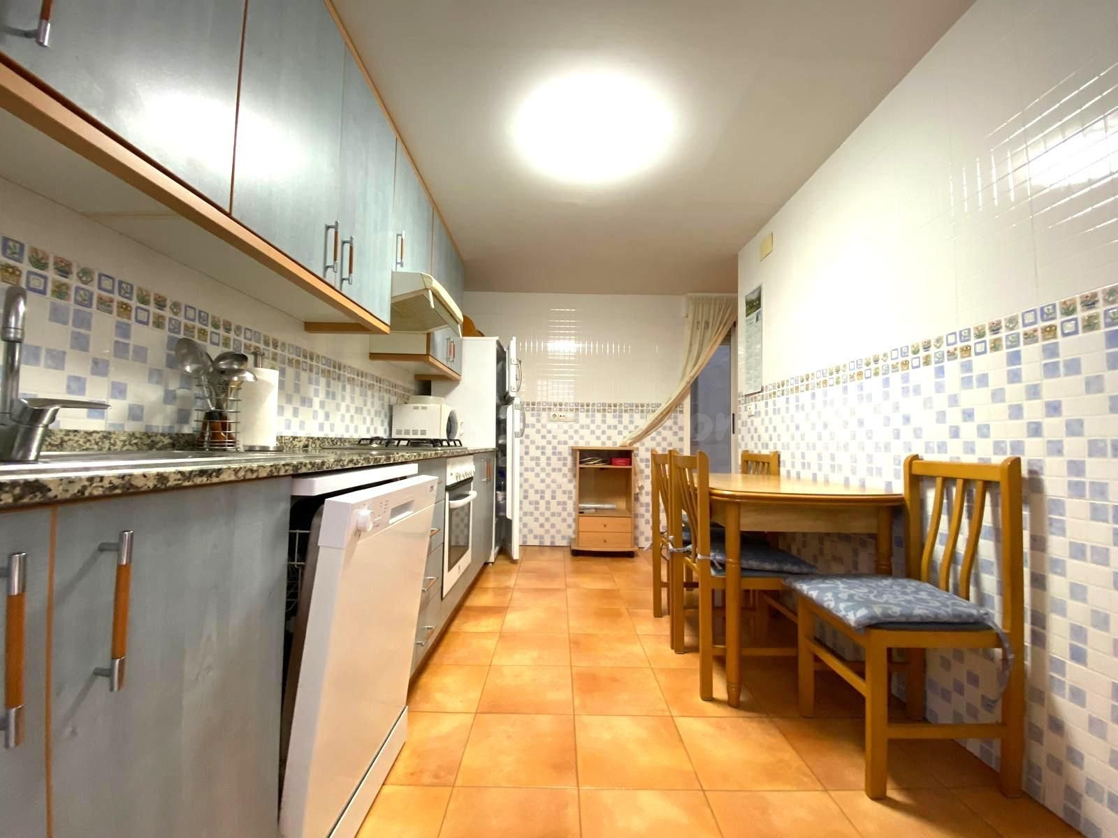 Apartamento 4 habitaciones 111m² en venta - Centro - foto 2