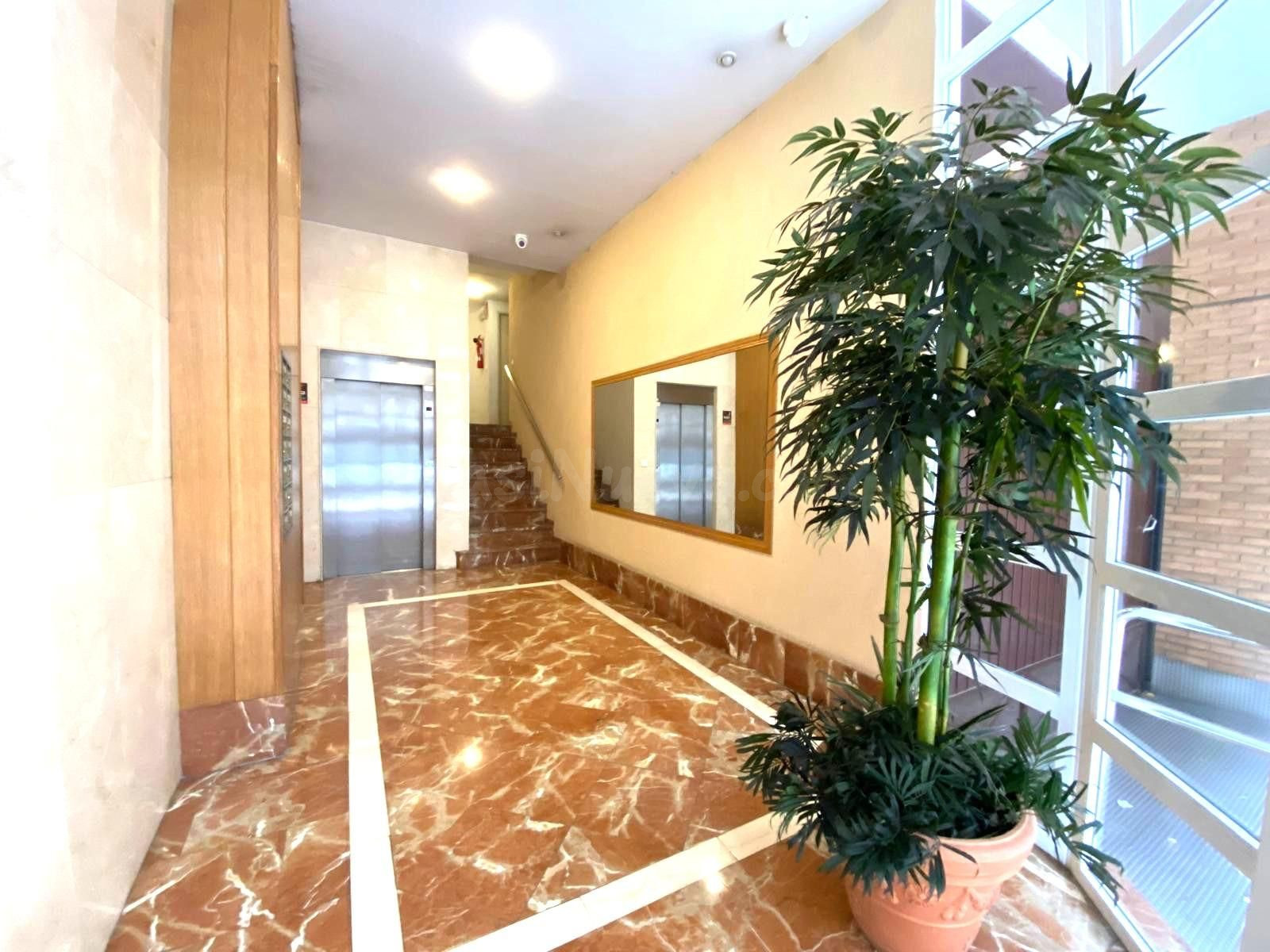 Apartamento 4 habitaciones 111m² en venta - Centro - foto 4