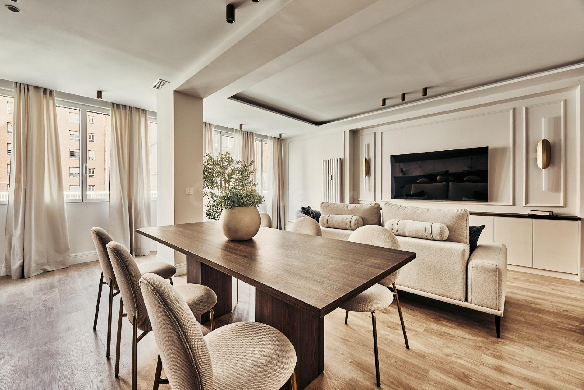 Vivienda ubicada en el Distrito Salamanca, zona Lista. - foto 2