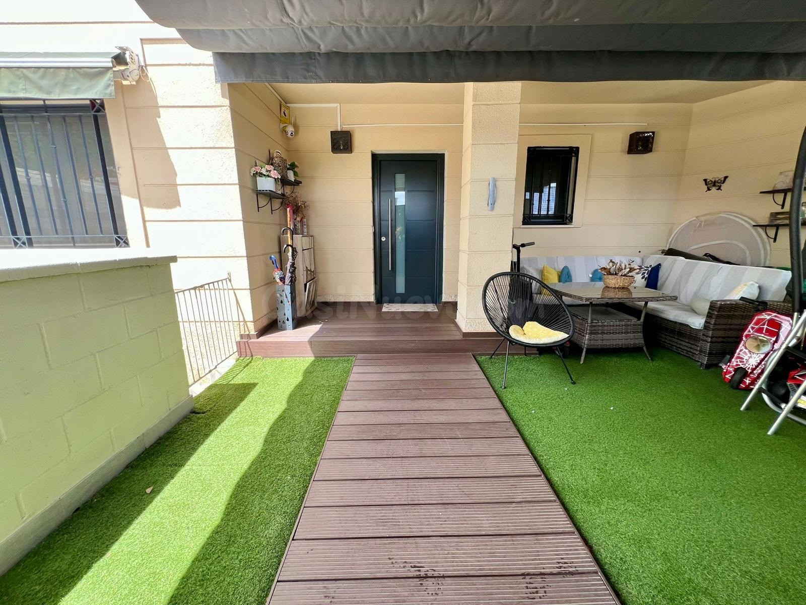 ¡¡Precioso chalet en zona Hipercor, en San Rafael de la Albaida!!