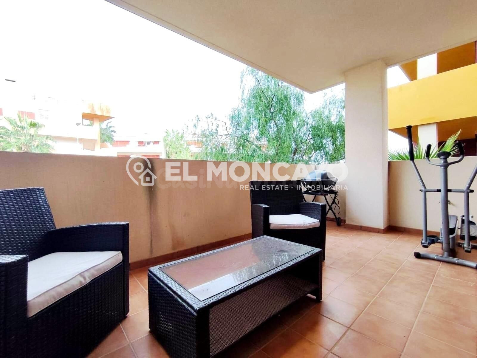 Fantástico apartamento en una exclusiva urbanización en Orih - foto 2