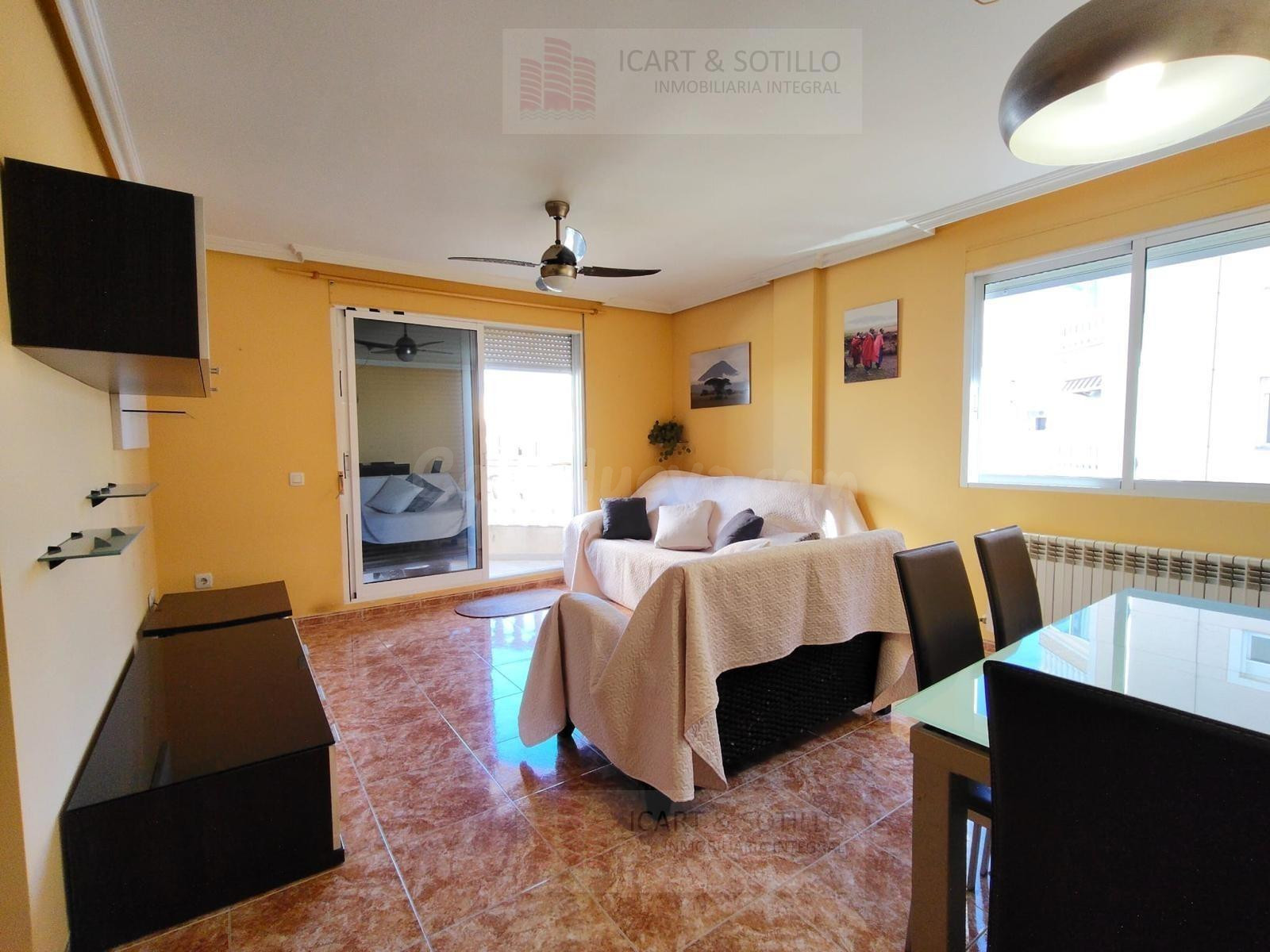 Espacios amplios, luz y calma: tu nuevo hogar en Vinaròs - foto 4
