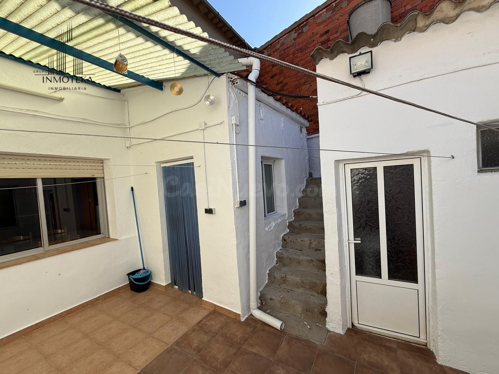 REF: C103 GRUPO INMOTEKA INMOBILIARIA VENDE CASA CON PATIO E - foto 5