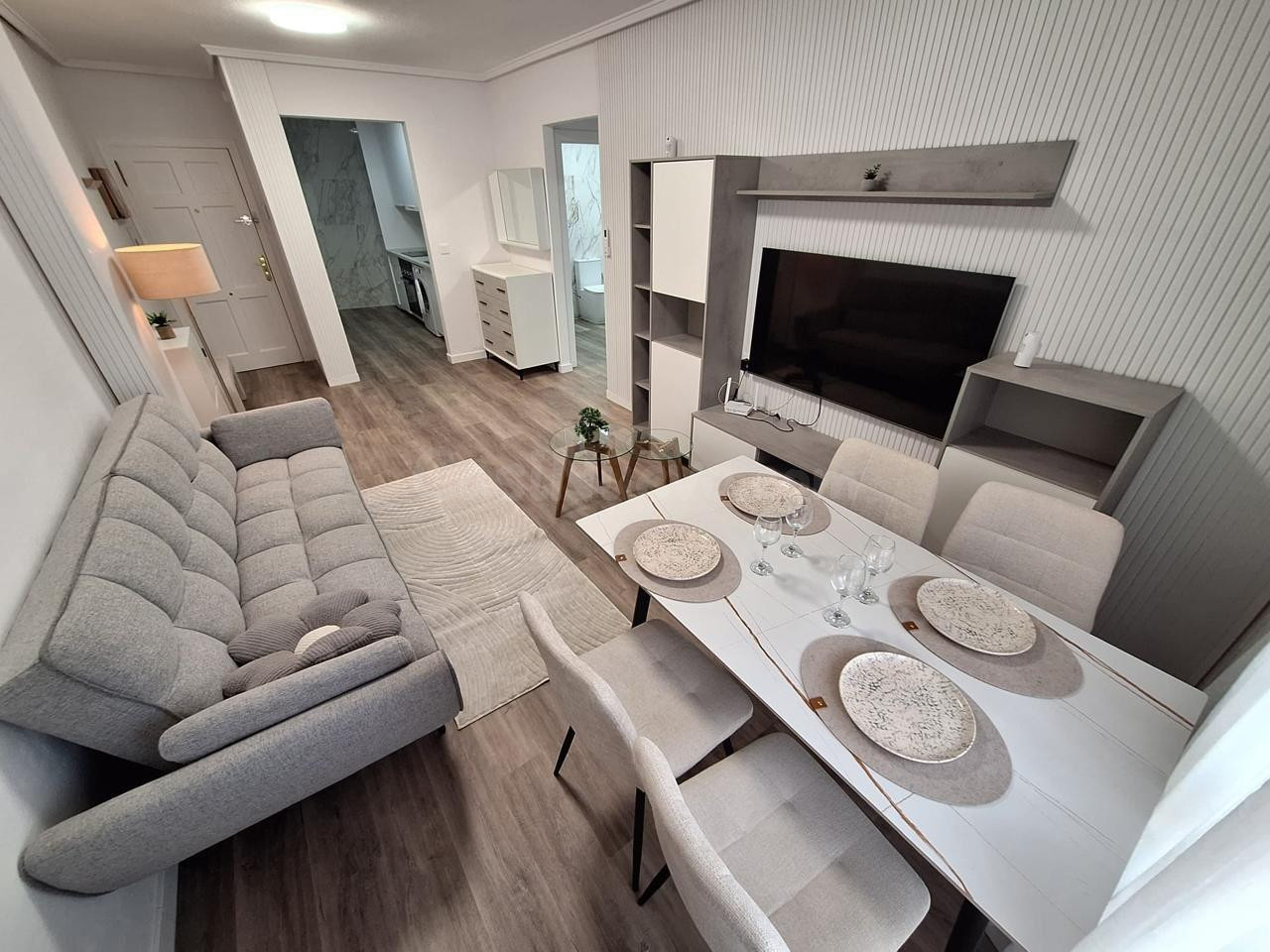 Apartamento de 1 dormitorio y 1 baño ¡Tu nuevo hogar en Torr - foto 2