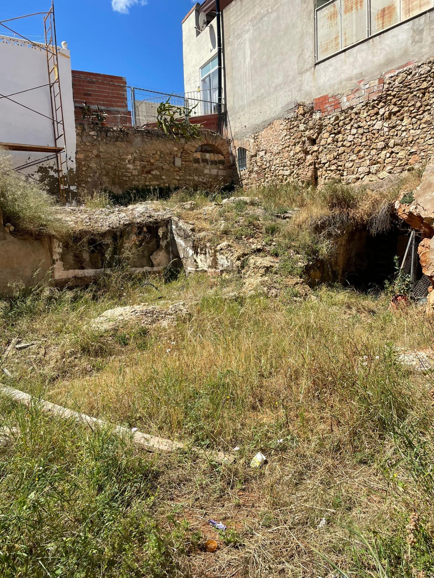 Oportunidad en el Casco Antiguo de Llíria - foto 3
