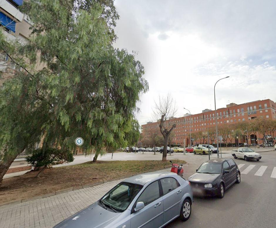 Se vende piso OKUPA en Francesc de Trabal en Sabadell (Barce - foto 2