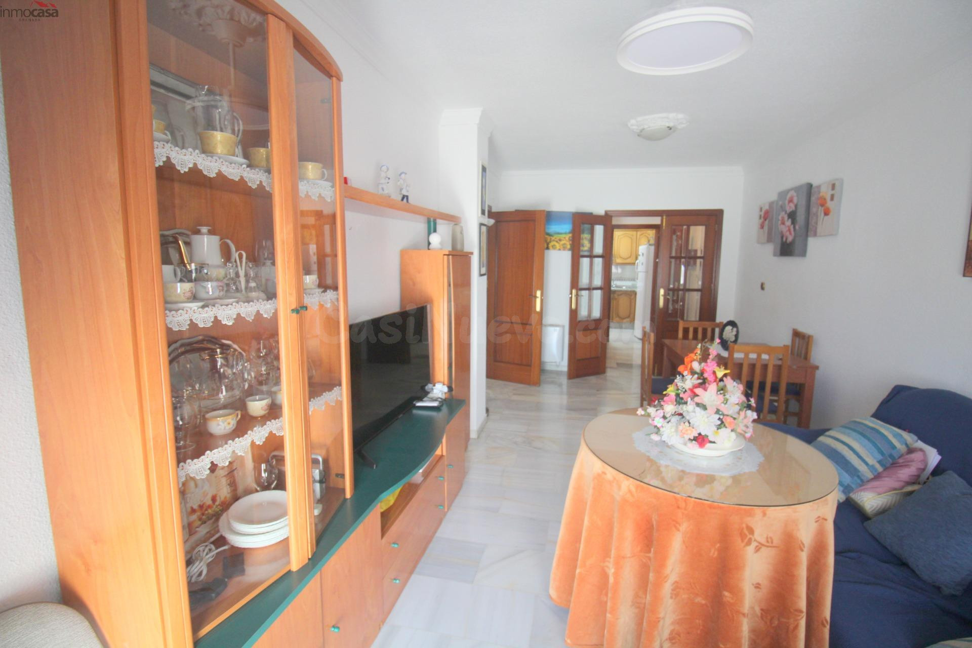 Piso en el centro de armilla, amueblado y con patio... - foto 3