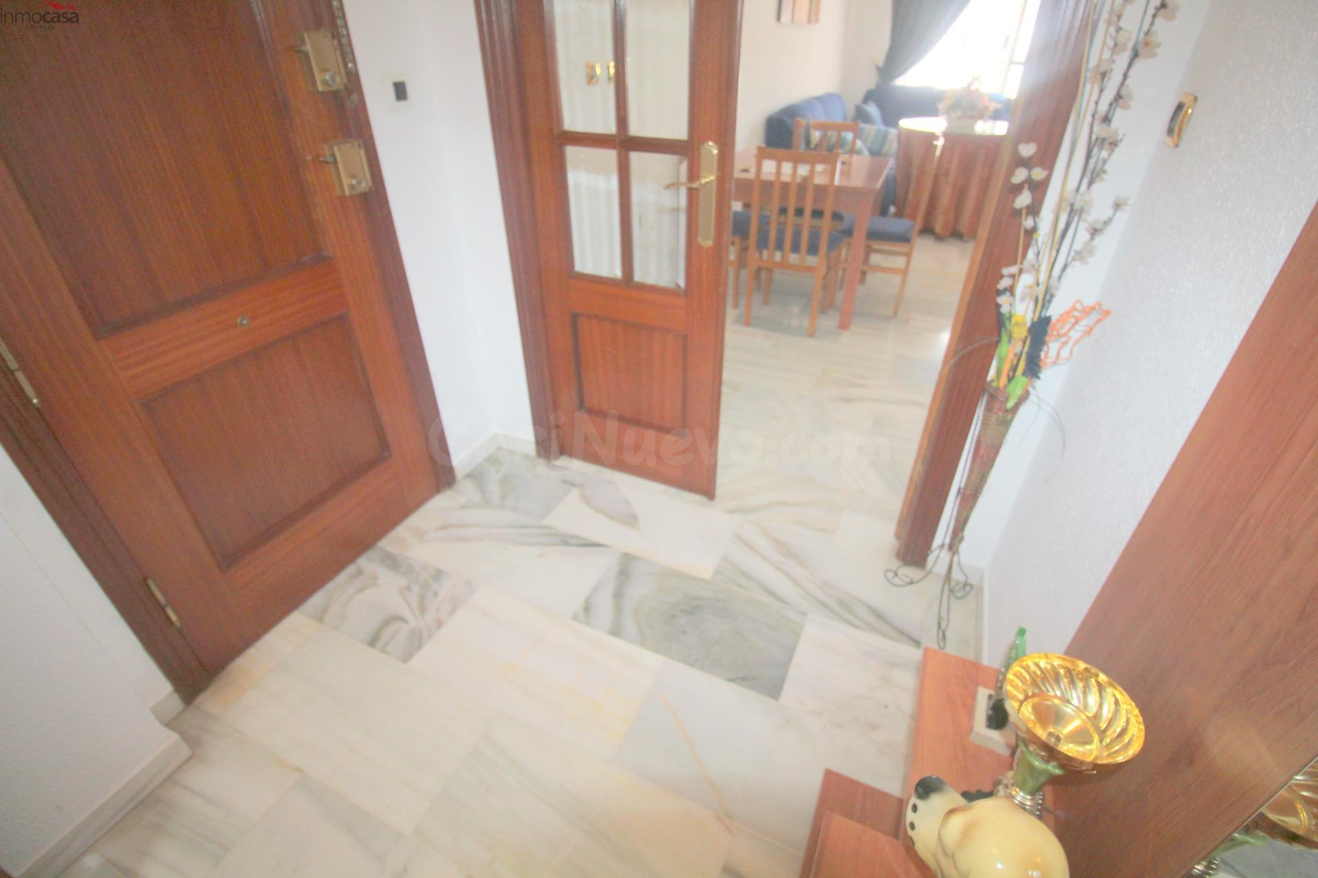 Piso en el centro de armilla, amueblado y con patio... - foto 5