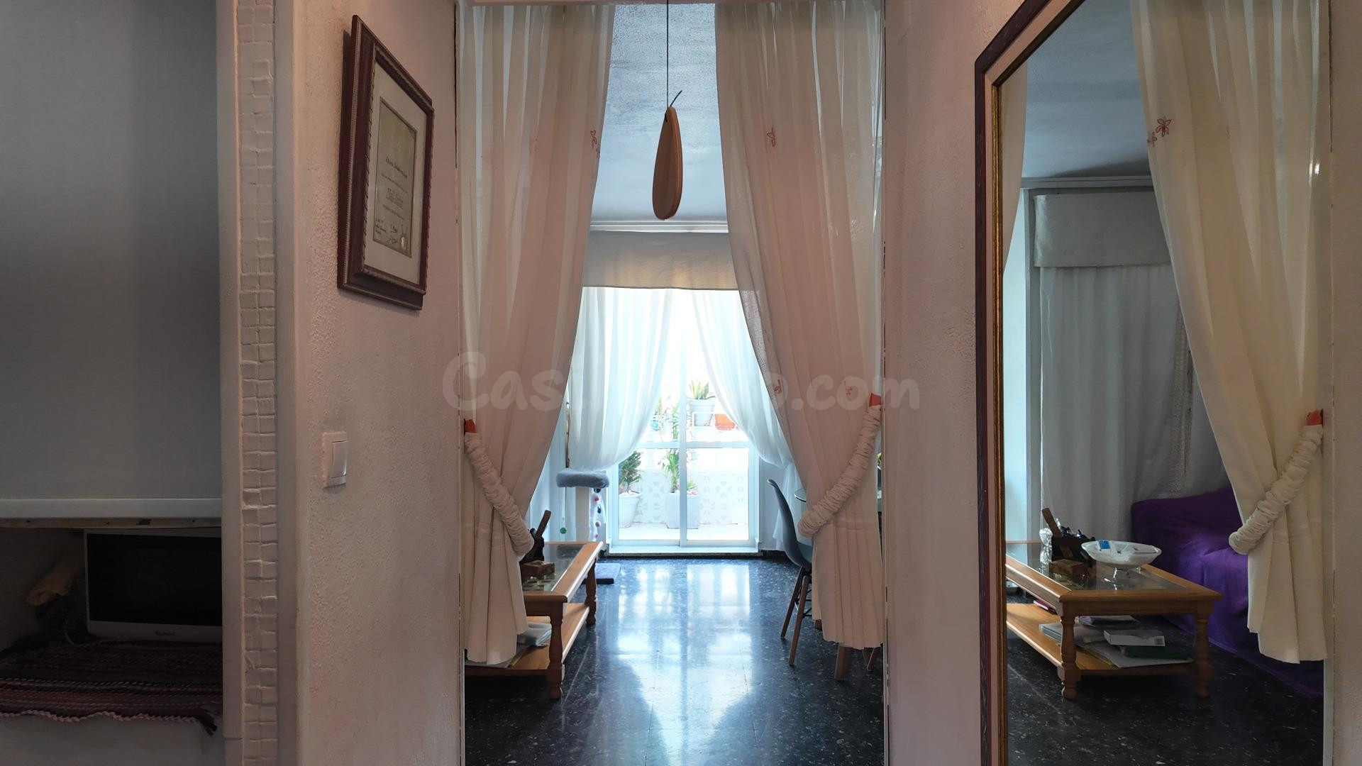 Acogedor Apartamento en segunda planta de Dos Dormitorios co - foto 2