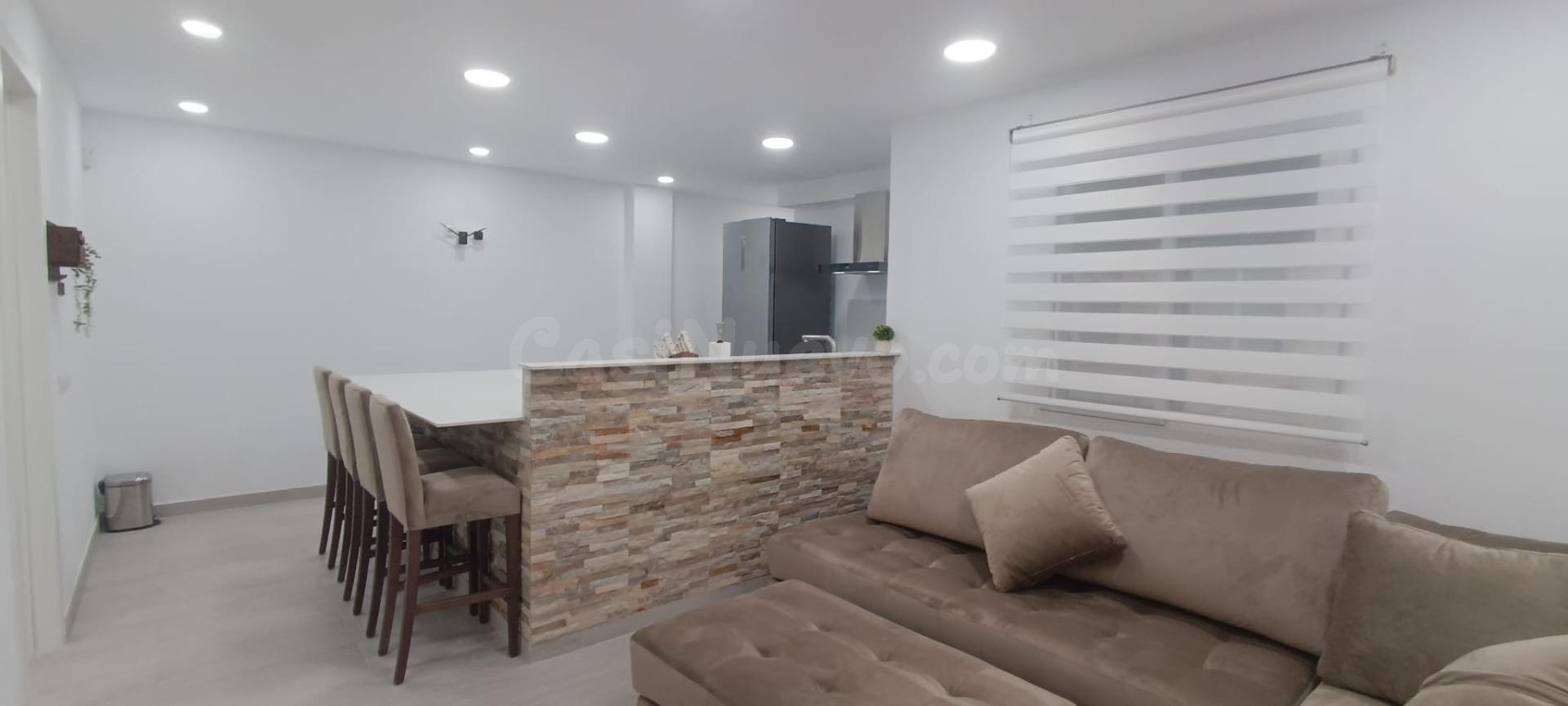 Venta de piso reformado en Maestro Alonso - foto 3